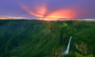 Nohkalikai Falls Cherrapunji